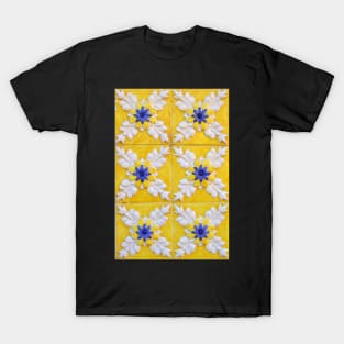 Portuguese azulejos. Yellow, white and blue tiles, Coimbra, Portugal T-Shirt